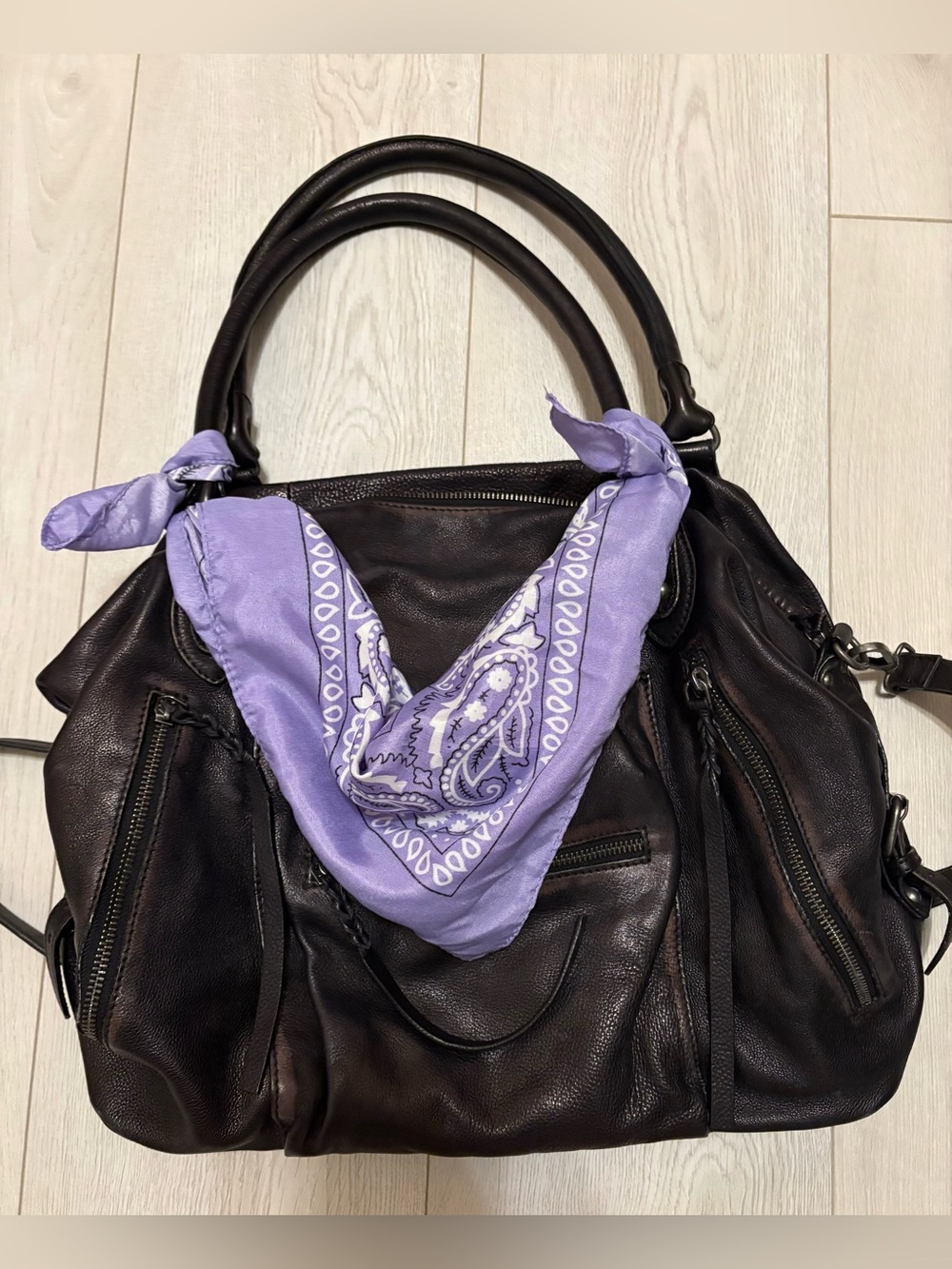 We The Free Large Emerson Tote in Coal - has flaws! includes scarf